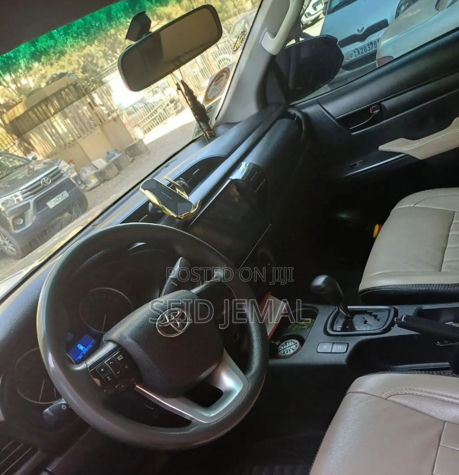 Toyota Hilux 2017 Matt Black