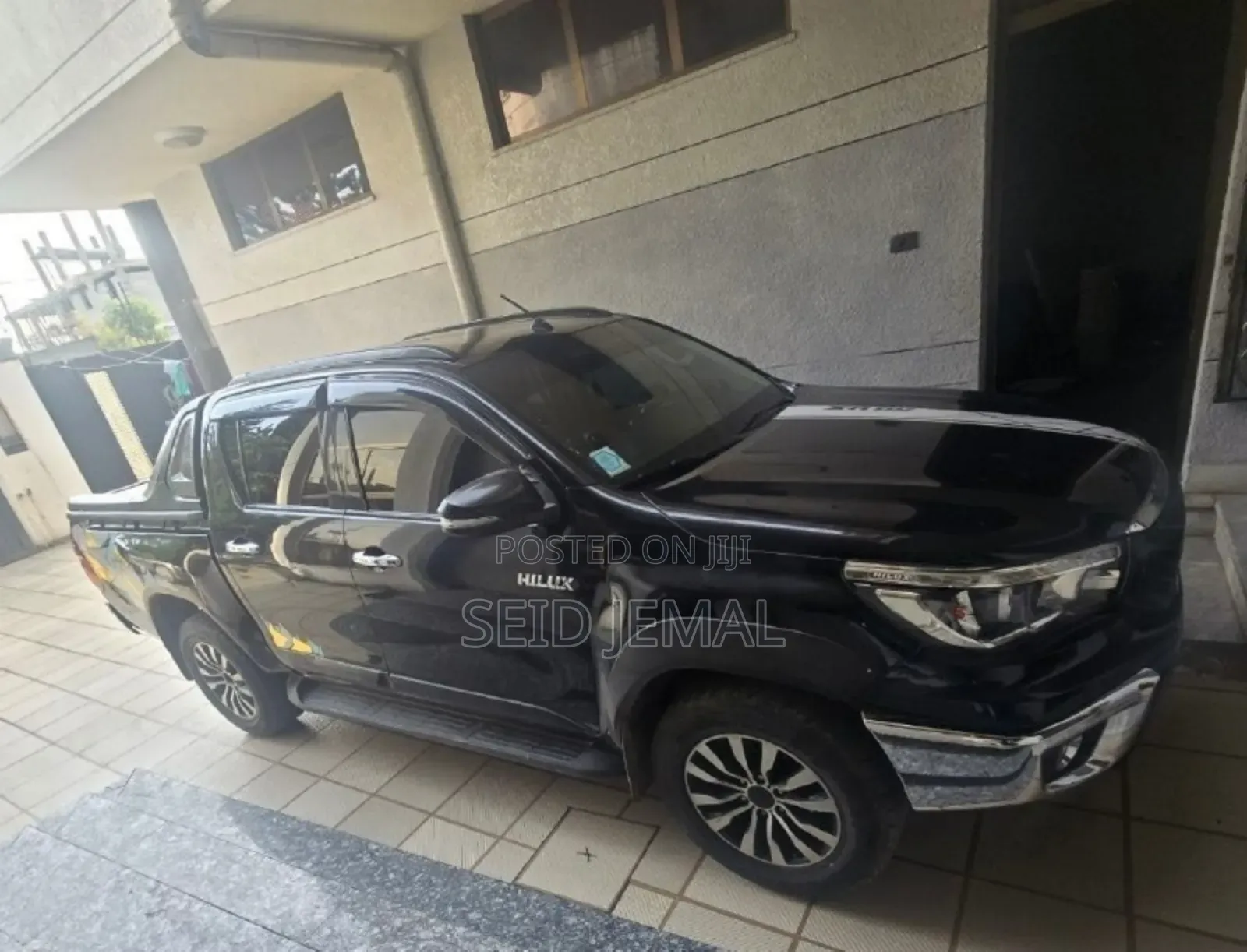 Toyota Hilux 2017 Matt Black