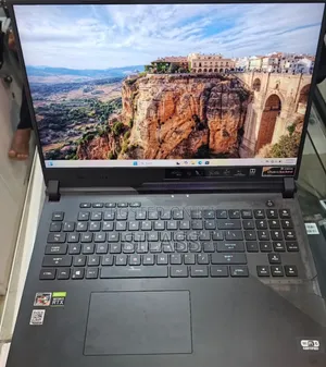 New Laptop Asus ROG Strix G17 32GB AMD Ryzen 9 SSD 1T