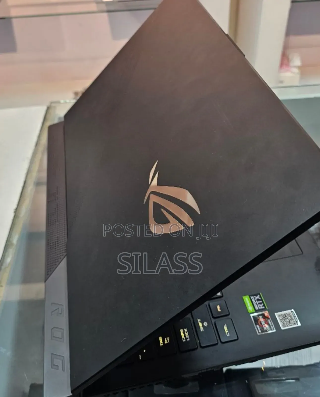 New Laptop Asus ROG Strix G17 32GB AMD Ryzen 9 SSD 1T