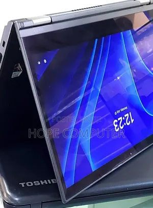 Photo - New Laptop Lenovo ThinkPad Yoga 370 16GB Intel Core I5 SSD 512GB