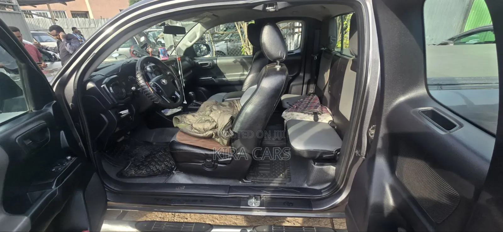 Toyota Tacoma 2017 Black