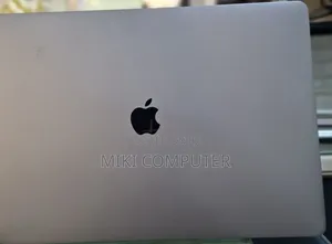 New Laptop Apple MacBook Pro 2019 32GB Intel Core I9 SSD 512GB