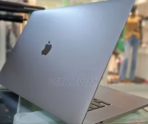 New Laptop Apple MacBook Pro 2019 32GB Intel Core I9 SSD 1T