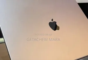 Photo - New Laptop Apple MacBook Pro M1 32GB Intel Core I5 SSD 1T