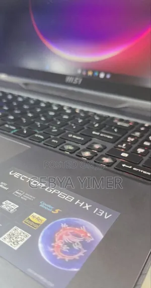 New Laptop MSI Vector 16 HX AI A2XWIG 16GB Intel Core I9 SSD 1T