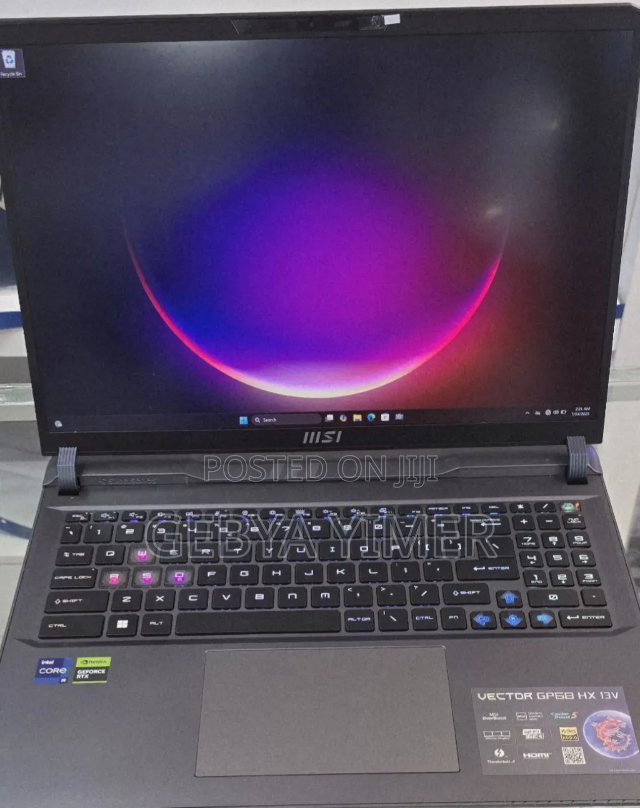 New Laptop MSI Vector 16 HX AI A2XWIG 16GB Intel Core I9 SSD 1T