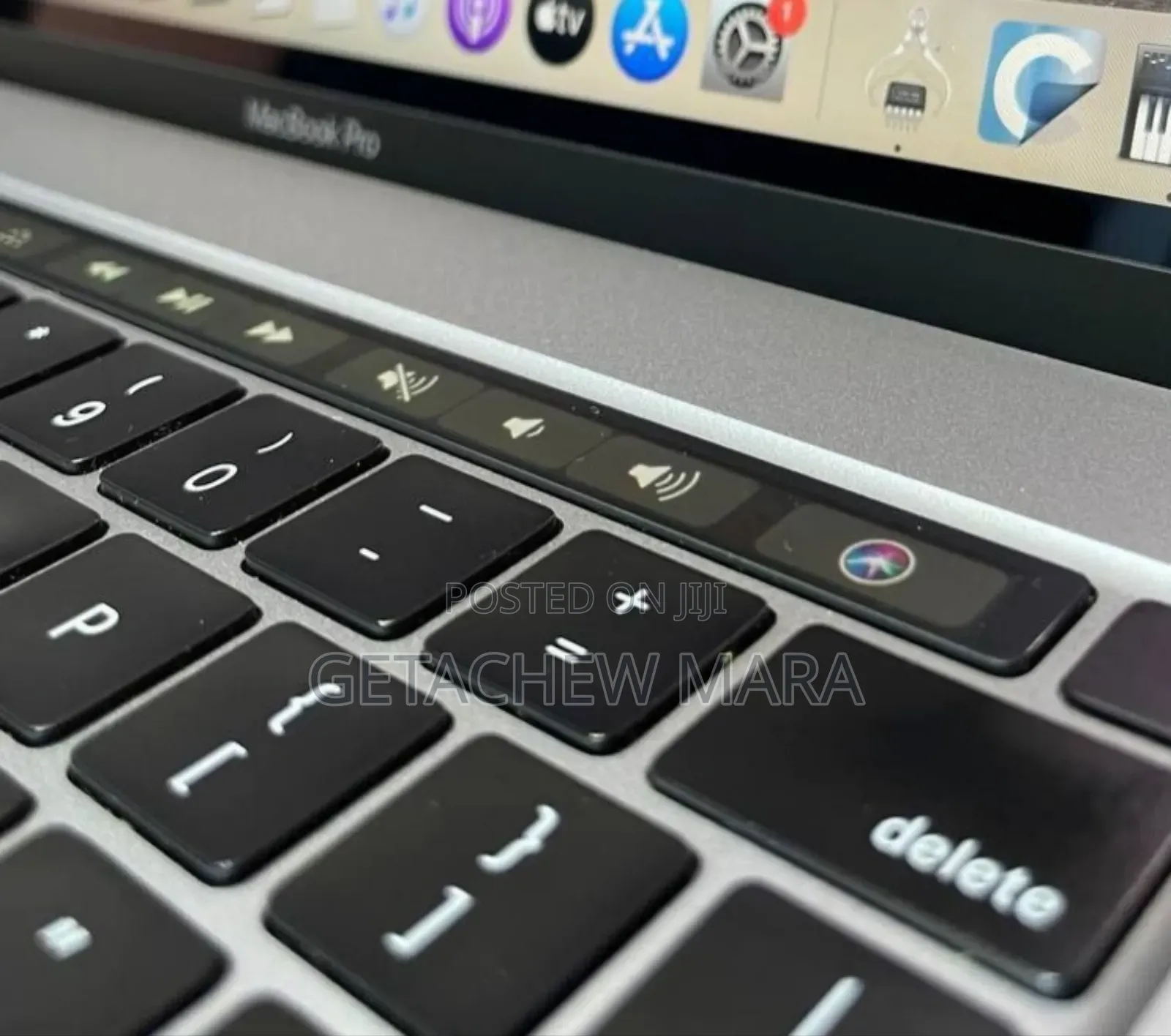 New Laptop Apple MacBook Pro 2019 32GB Intel Core I9 SSD 512GB