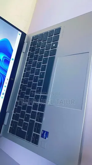 New Laptop HP EliteBook X360 830 G6 32GB Intel Core I7 SSD 1T