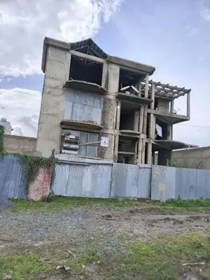 6bdrm House in ሮዘታ Real State, Oromia-Finfinne for sale