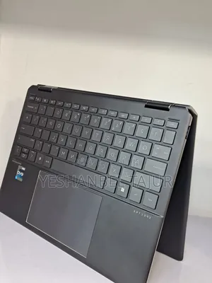 New Laptop HP Spectre 16GB Intel Core I7 SSD 1T