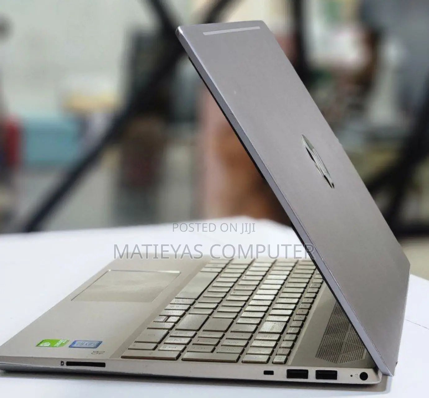 New Laptop HP Pavilion 15 8GB Intel Core I7 SSD 512GB