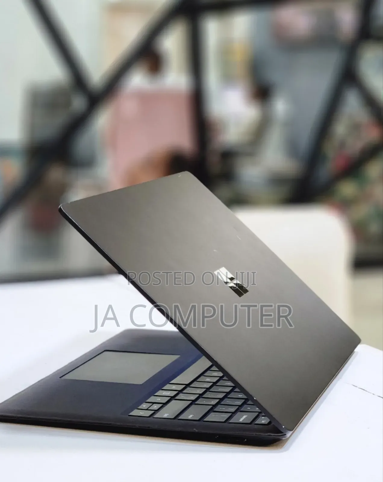 New Laptop Microsoft Surface 16GB Intel Core I7 SSD 512GB