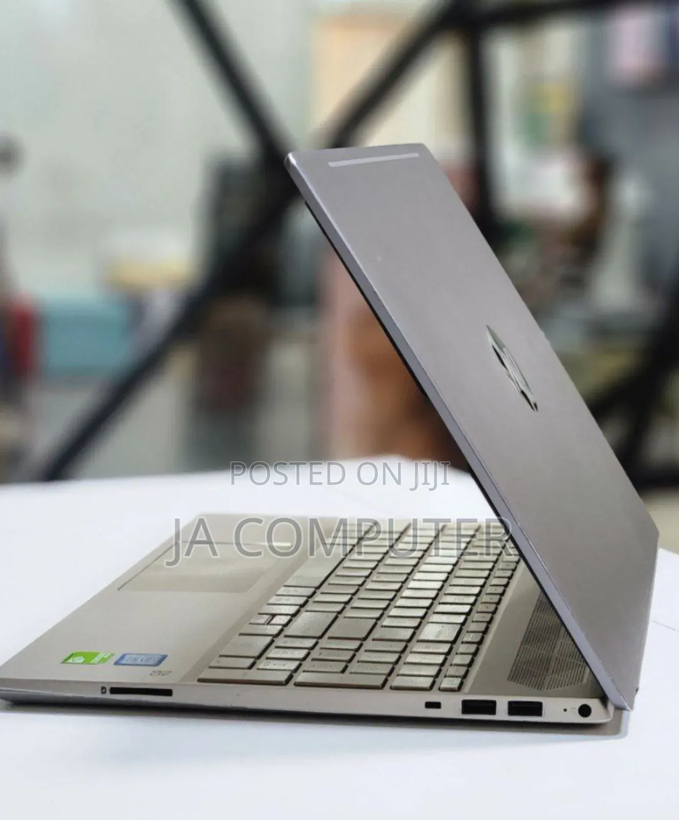 New Laptop HP Pavilion 15 8GB Intel Core I7 SSD 512GB