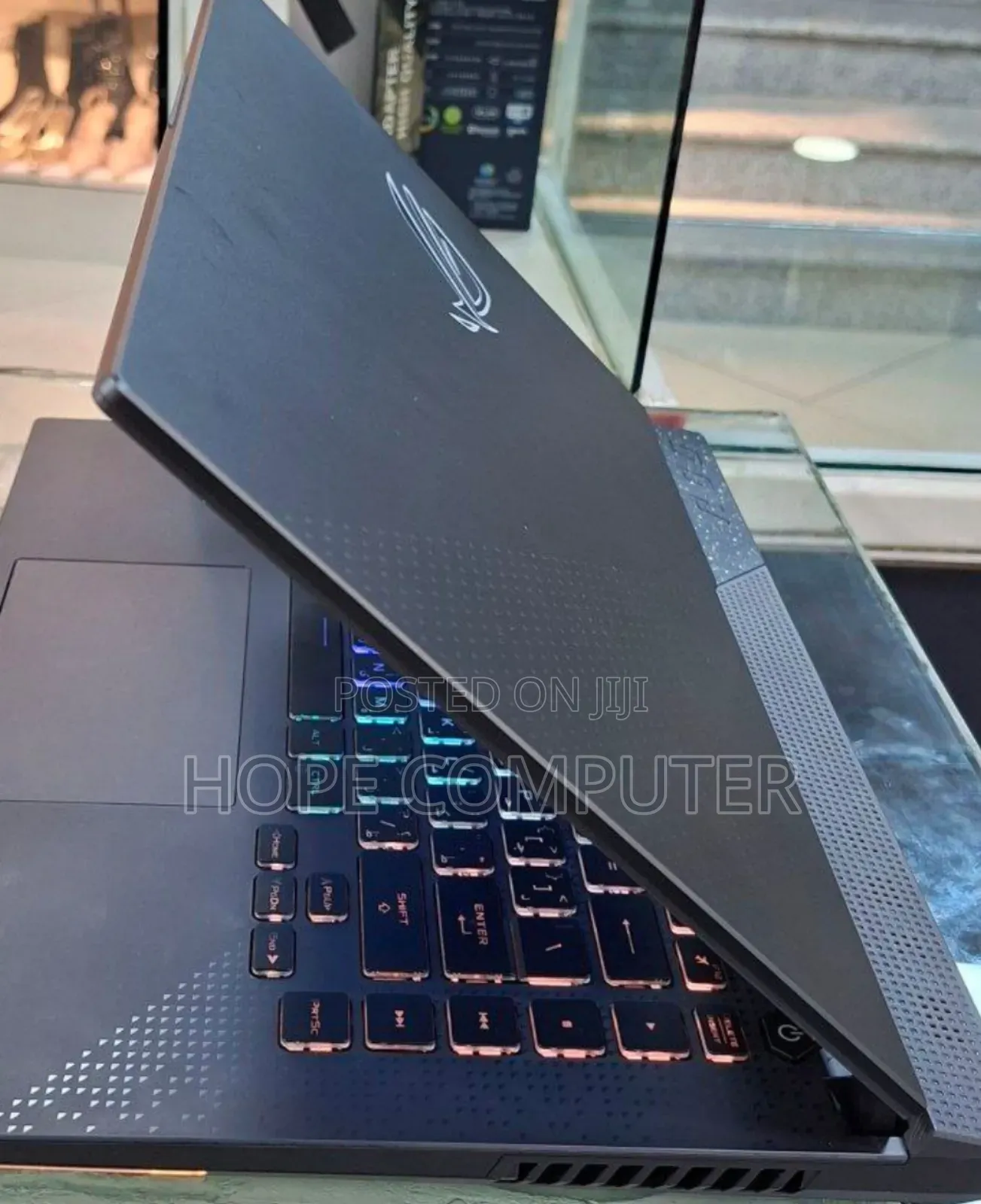 New Laptop Asus ROG Strix G15 16GB AMD Ryzen 7 SSD 1T