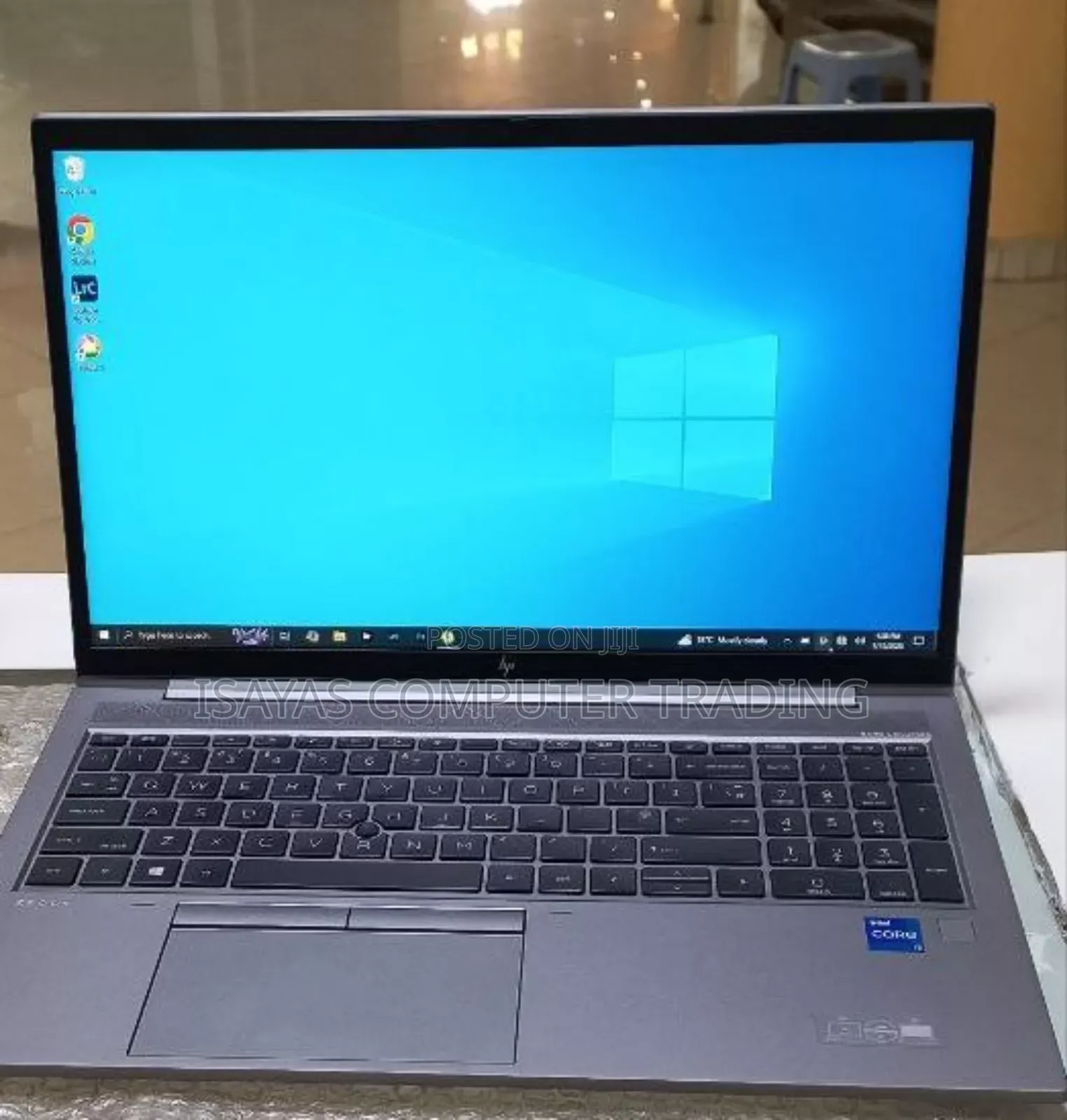 New Laptop HP ZBook Firefly G8 16GB Intel Core I7 SSD 512GB