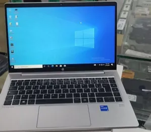 New Laptop HP 630 16GB Intel Core I5 SSD 256GB