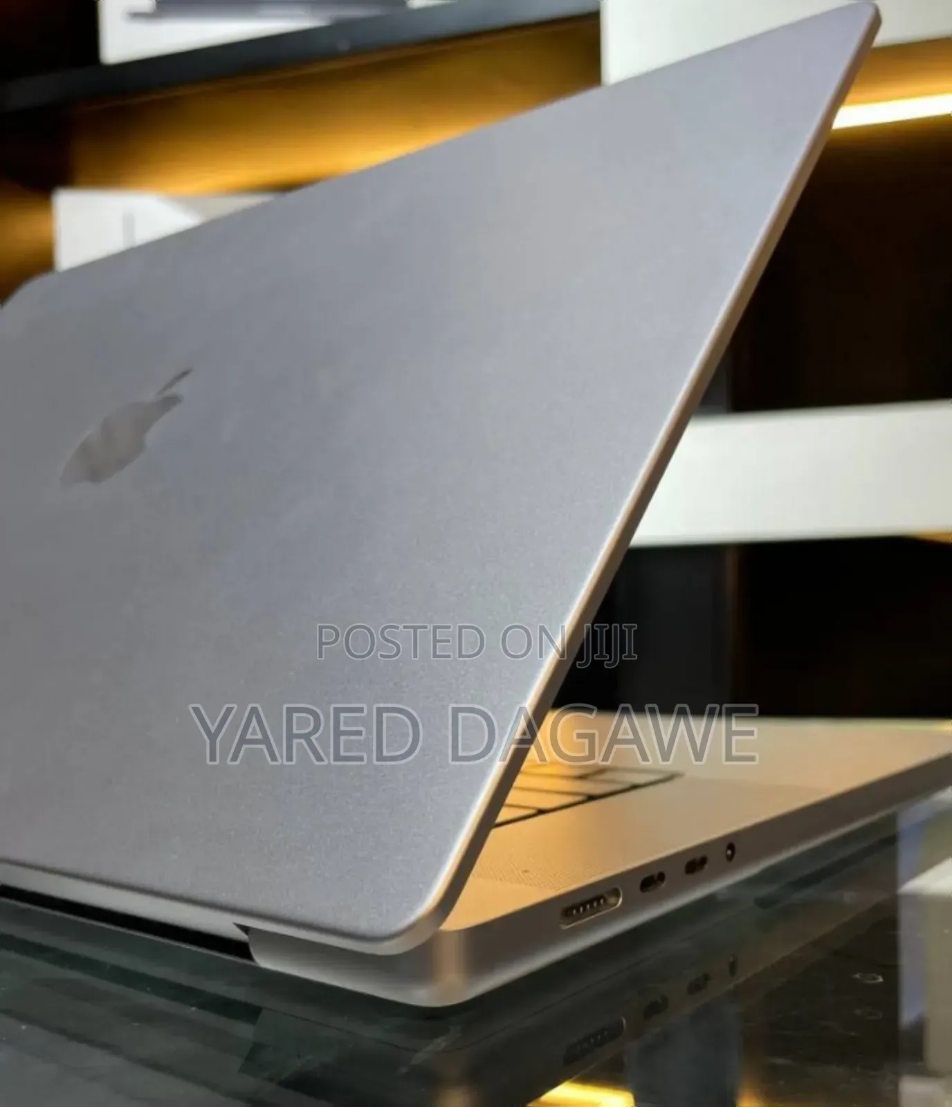 New Laptop Apple MacBook Pro M1 32GB Apple M1 Pro SSD 1T