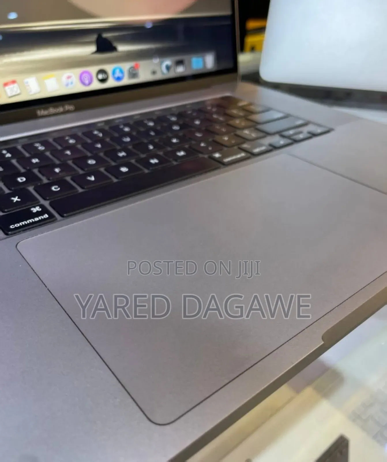 New Laptop Apple MacBook Pro 2019 32GB Intel Core I9 SSD 512GB