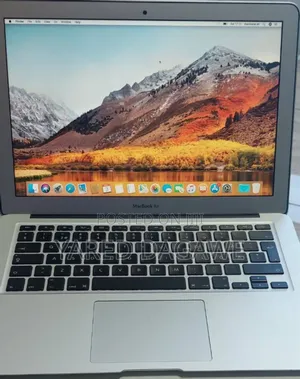 New Laptop Apple MacBook Air 2014 8GB Intel Core I5 SSD 256GB