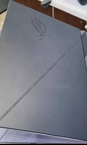 New Laptop Asus ROG Strix G17 32GB Intel Core I9 SSD 1T