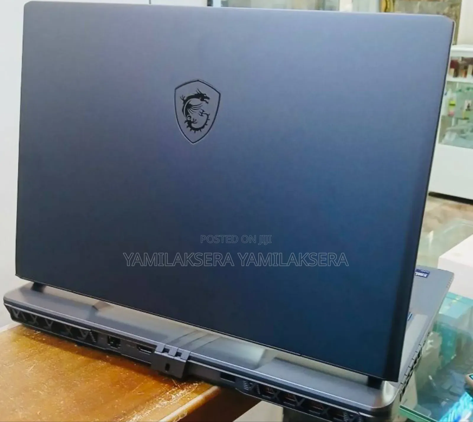 New Laptop MSI Vector 16 HX AI A2XWIG 16GB Intel Core Ultra 7 SSD 1T