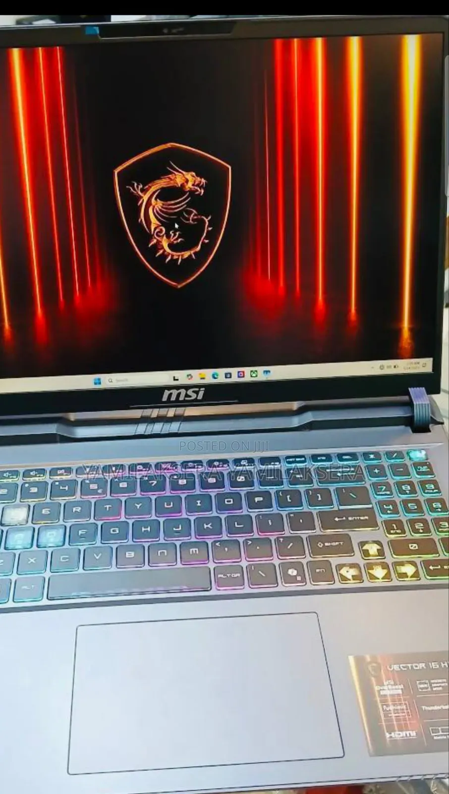New Laptop MSI Vector 16 HX AI A2XWIG 16GB Intel Core Ultra 7 SSD 1T