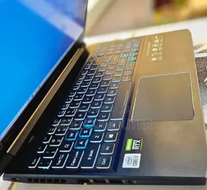 Photo - New Laptop Acer Predator Helios 300 16GB Intel Core I7 SSD 1T