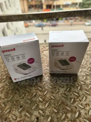 Photo - Digital Blood Pressuer Monitor长我medical Blood Pressure