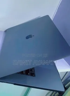 New Laptop Apple MacBook Pro 2019 16GB Intel Core I9 SSD 512GB