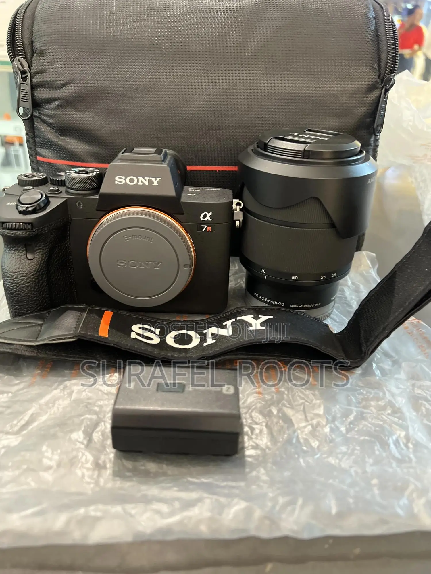 A7 R Mark 4 Sony Withh 28-70 Lens New
