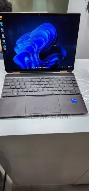 New Laptop HP Spectre X360 16GB Intel Core I7 SSD 1T