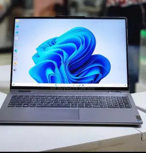 New Laptop Lenovo Yoga 7i 16GB Intel Core I7 SSD 1T