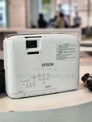 Photo - Epson Projecter Eb-X51