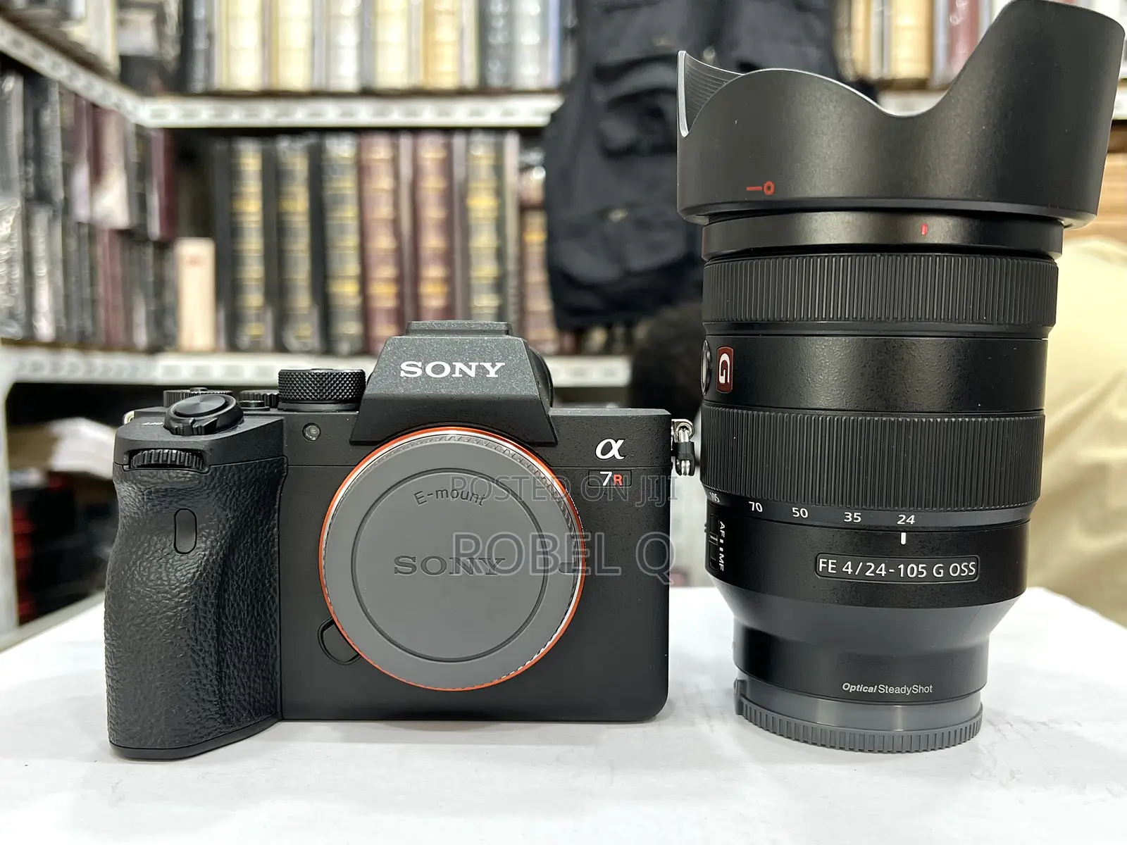 Sony A7 R 4 Full Frame 35 Sensor With G 24-105mm F4