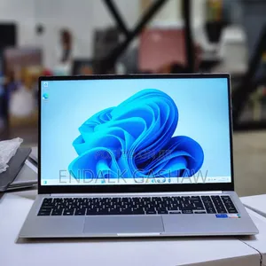 New Laptop Samsung Galaxy Book 2 8GB Intel Core I5 SSD 512GB