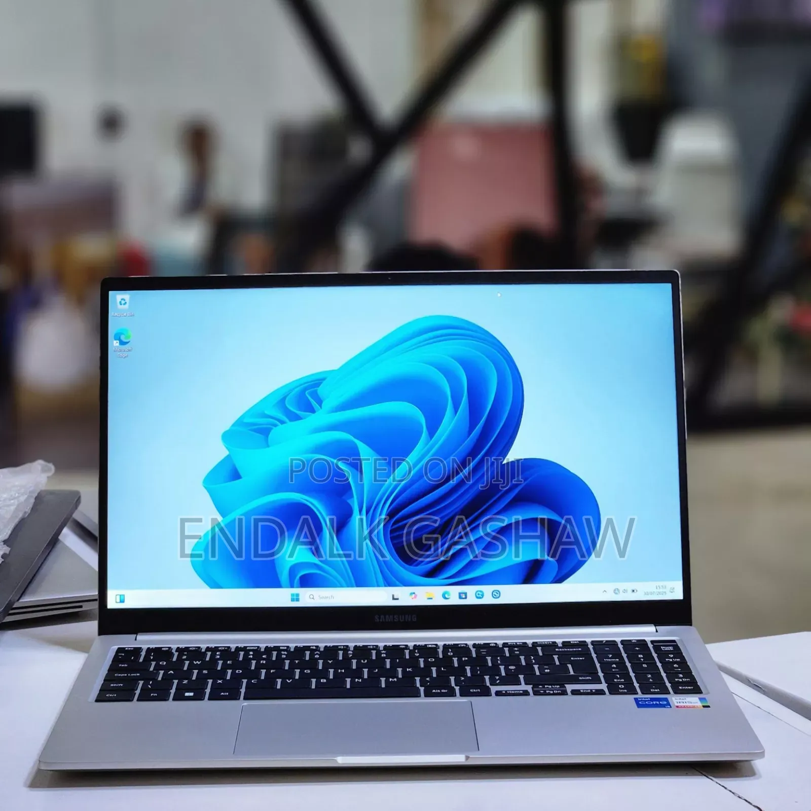 New Laptop Samsung Galaxy Book 2 8GB Intel Core I5 SSD 512GB