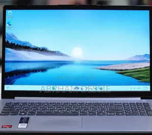 New Laptop Lenovo Ideapad 3 8GB AMD Ryzen 5 SSD 512GB