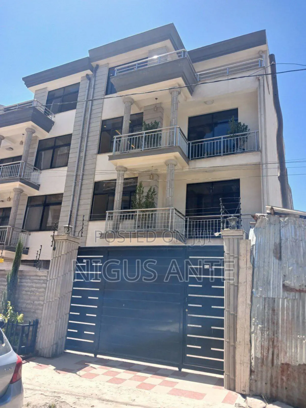 Furnished 10bdrm House in አያት, Bole for sale