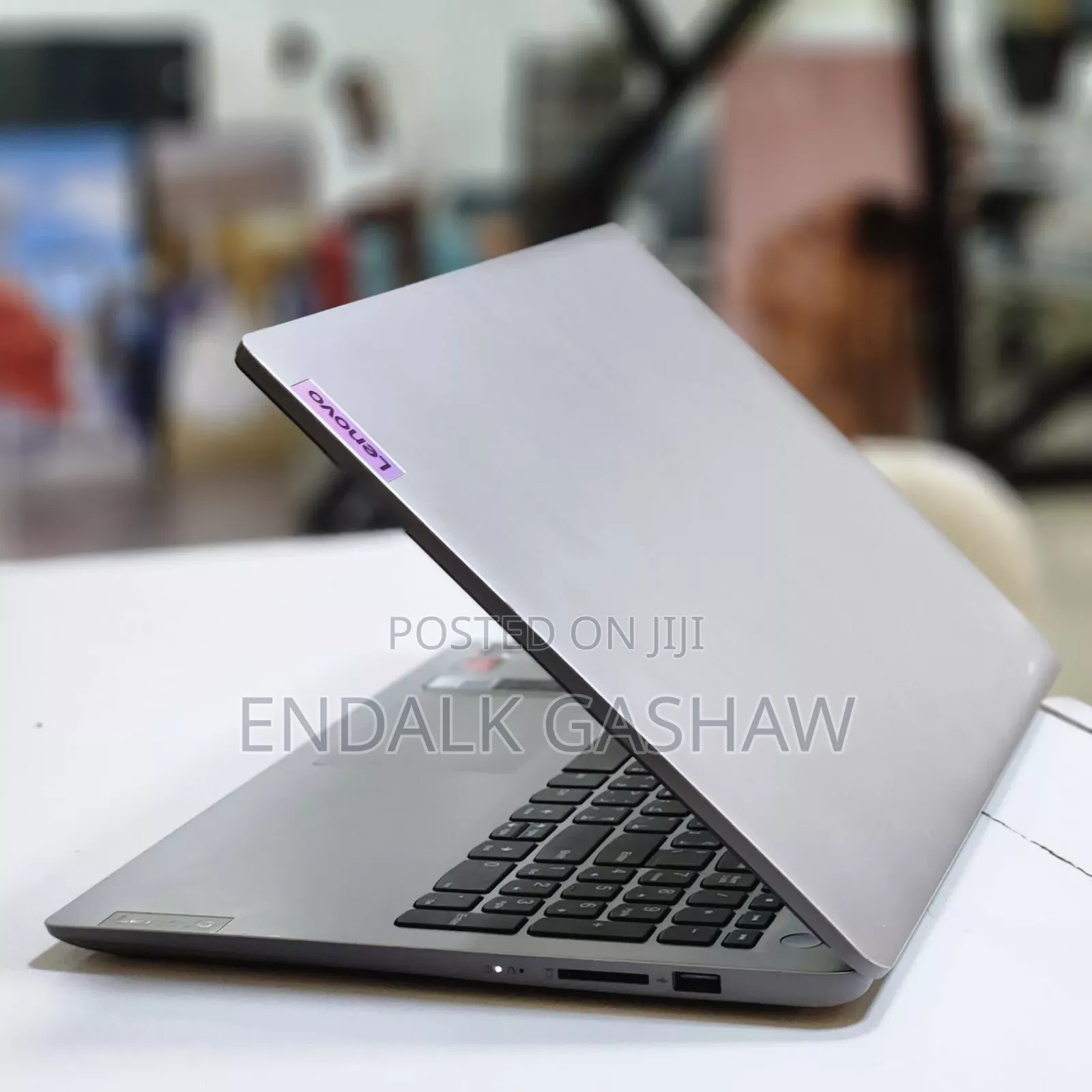 New Laptop Lenovo Ideapad 3 8GB AMD Ryzen 5 SSD 512GB