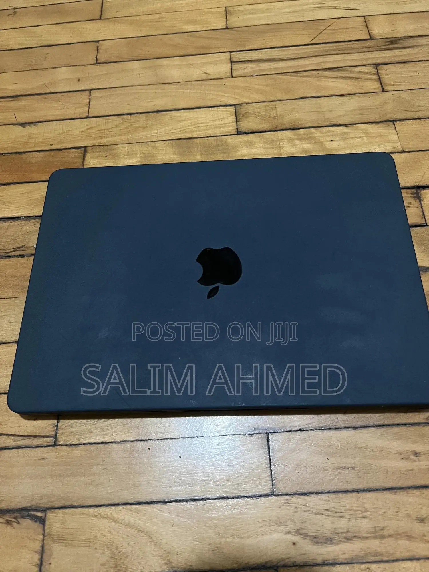 New Laptop Apple MacBook Air 2023 M2 8GB Apple M2 SSD 256GB