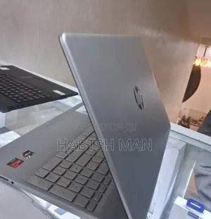 New Laptop HP Stream Notebook 8GB AMD Ryzen 3 SSD 256GB