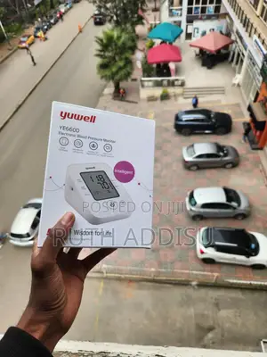 Photo - Blood Pressure Monitor长你new Digital Blood Pressuer Monitor