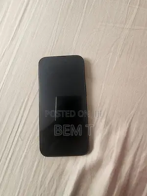 Photo - Apple iPhone 14 Pro 128 GB Black