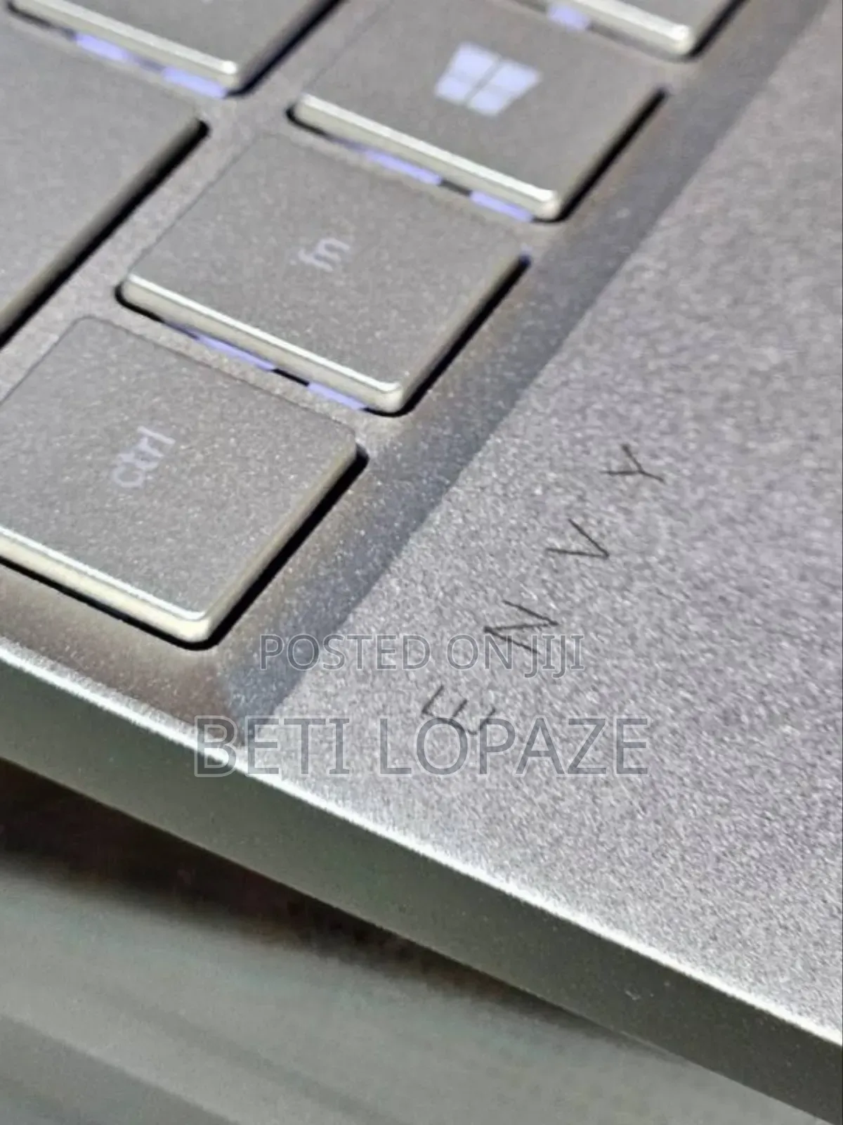 New Laptop HP Envy X2 8GB Intel Core I5 SSD 512GB