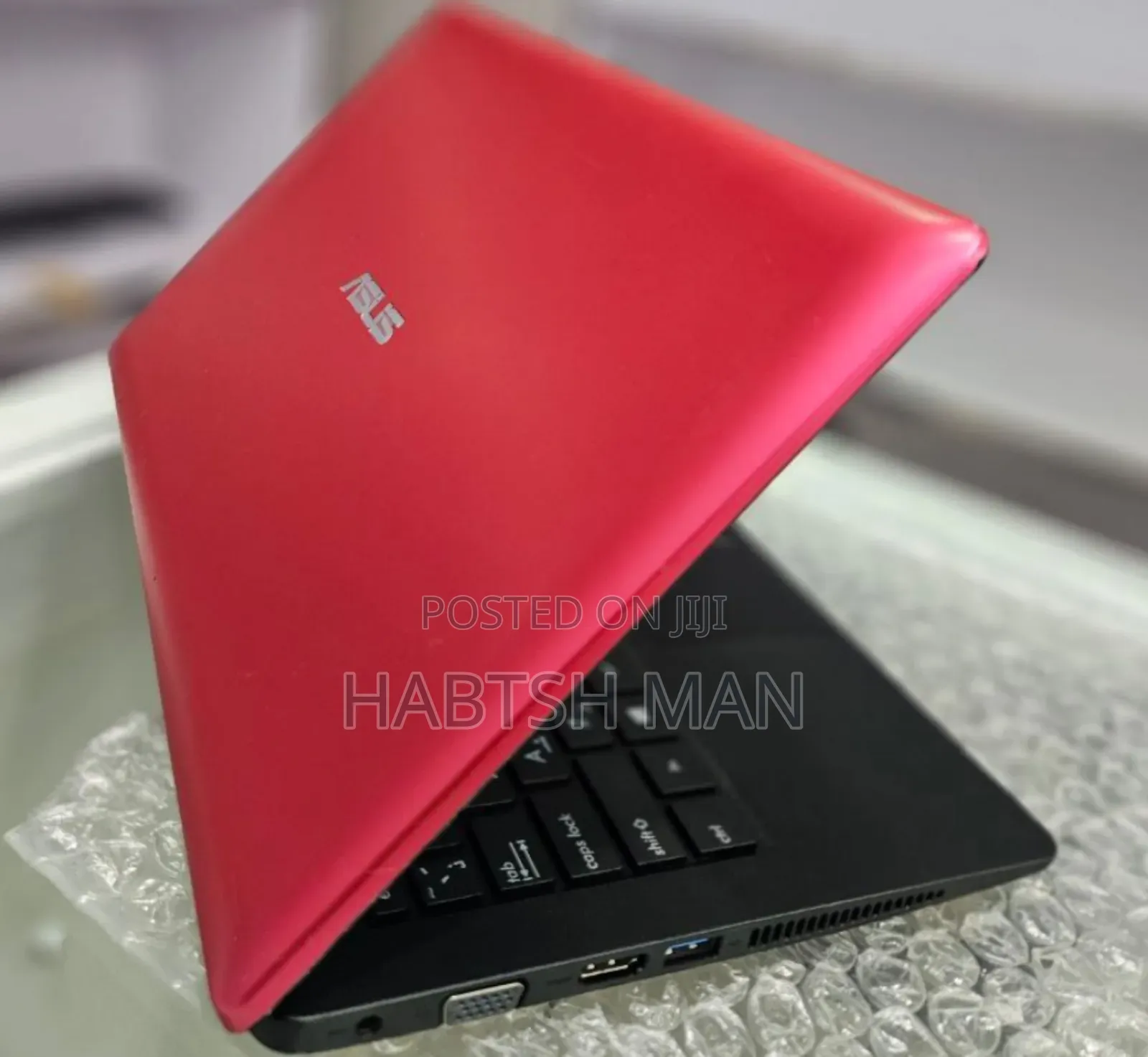 New Laptop Asus 1015E 2GB Intel Celeron HDD 320GB