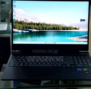 New Laptop HP Victus 16 16GB Intel Core i7 SSD 256GB