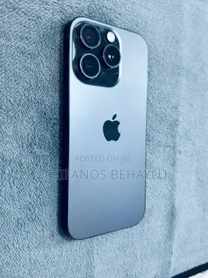 New Apple iPhone 16 Pro 256 GB Black