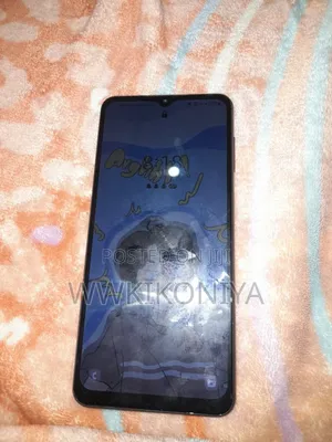 Photo - Samsung Galaxy A12 128 GB Black