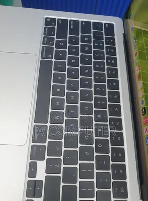 New Laptop Apple MacBook Air 2024 M3 13-Inch 16GB Apple M3 SSD 512GB